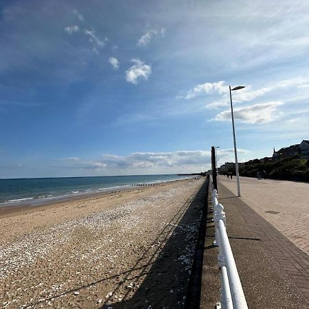Marine View - Dog Friendly Apartment 500Ft From Beach Bridlington Eksteriør billede