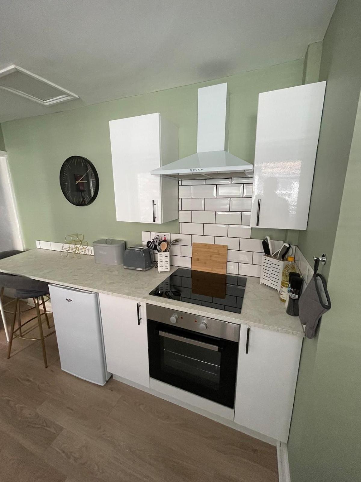 Marine View - Dog Friendly Apartment 500Ft From Beach Bridlington Eksteriør billede